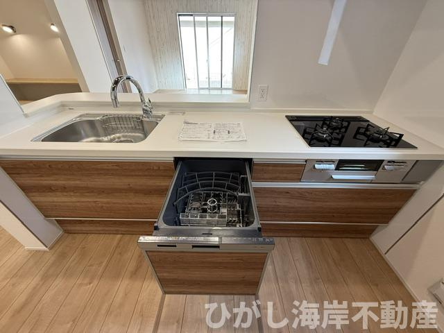 茅ヶ崎市高田2丁目　新築戸建　のキッチン|食洗器付きシステムキッチン