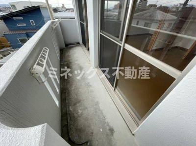【バルコニー】 | ユーミーきりしま | 同タイプのお部屋の写真。現況を優先します。