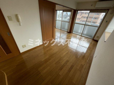 【独立洗面台】 | ユーミーきりしま | 同タイプのお部屋の写真。現況を優先します。