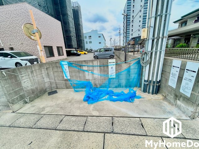 宝マンション小幡苗代のその他共用部分|大切な愛車をすぐ近くに。防犯面でも目が届きやすく安心の敷地内パーキング