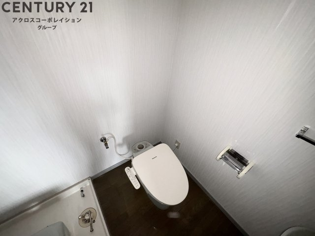 ゆったり落ち着けるトイレです
