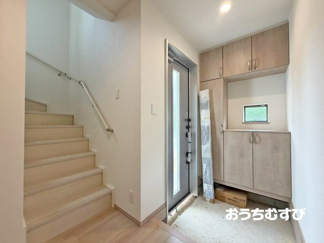 春日井市坂下町3丁目1212番(全1棟)の玄関