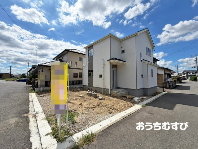 春日井市坂下町3丁目1212番(全1棟)の前面道路含む現地写真