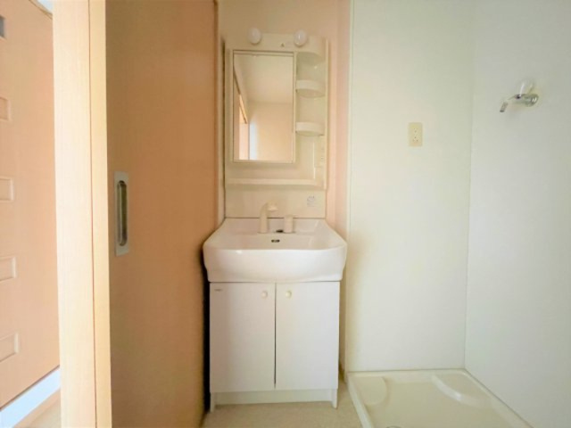 セジュール和幸Cの洗面所|別部屋同間取りのお写真となります。参考にご覧くださいませ。