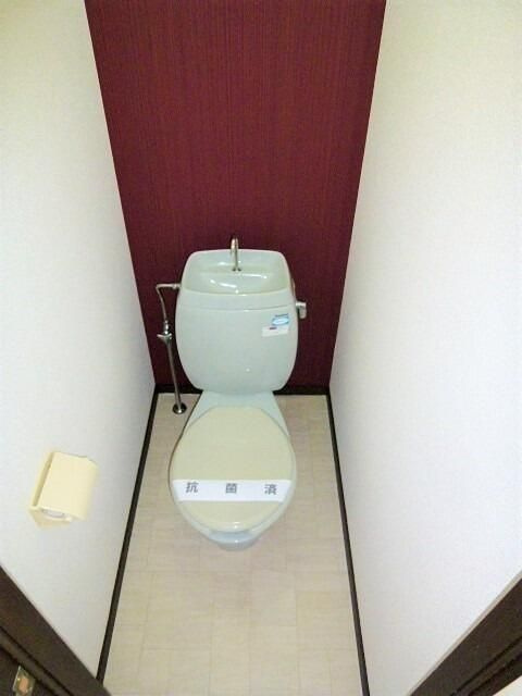 川崎市多摩区枡形６丁目のアパートのトイレ