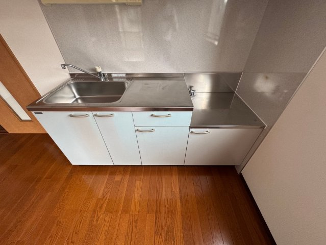 川崎市多摩区菅北浦２丁目の賃貸マンションのキッチン