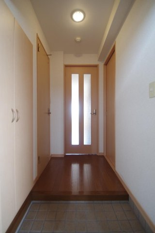 リベルテ御領の玄関