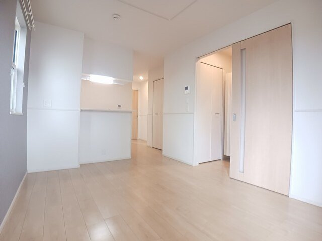 【居間・リビング】 | プラシード八児 | 使いやすい居間です
