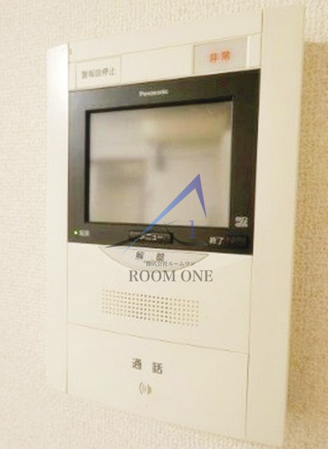 アーバンローズ日本橋のセキュリティ|モニター付きインターホンです。