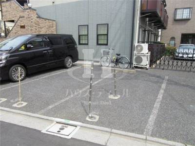 【駐車場】 | ベルクハイム | 駐車スペース