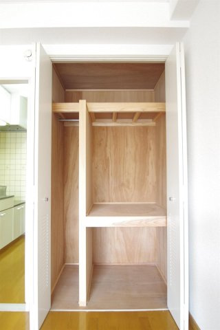 熊本市中央区新屋敷２丁目の賃貸マンションの収納