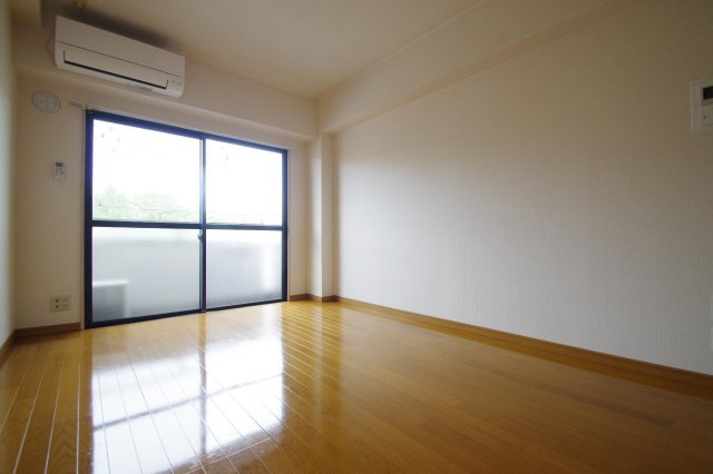 熊本市中央区新屋敷２丁目の賃貸マンションの内装