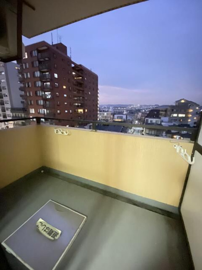 【バルコニー】 | ライオンズマンション西八王子第3(ライオンズマンションニシハチオウジダイサン)