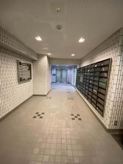【エントランス】 | ライオンズマンション西八王子第3(ライオンズマンションニシハチオウジダイサン)