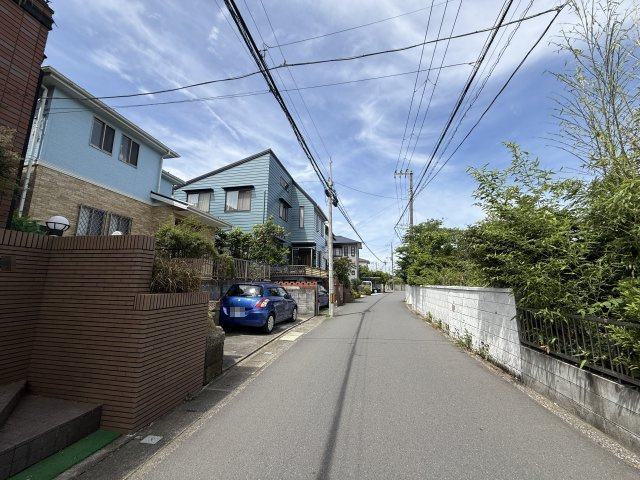 海見え！2階から富士山・一色海岸を臨む（季節・天候によります）の周辺|住宅街