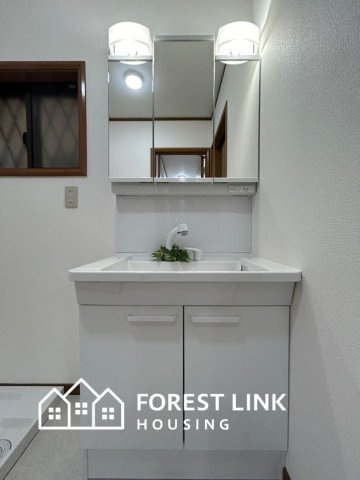 藤井寺市小山８丁目の独立洗面台