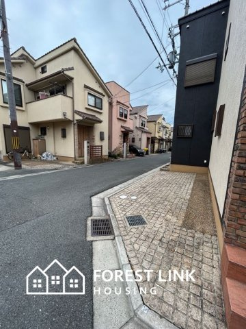 藤井寺市小山８丁目の駐車場