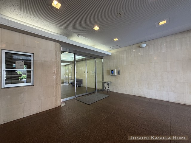 【エントランス】