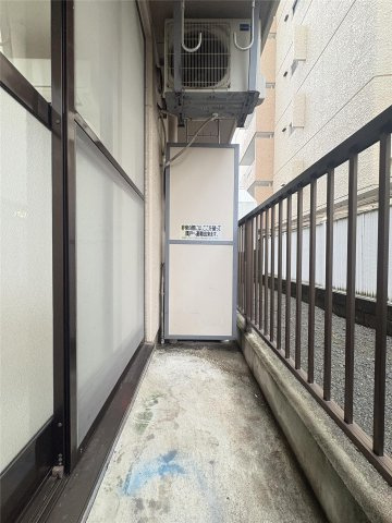 熊本市中央区新屋敷３丁目の賃貸マンションのバルコニー