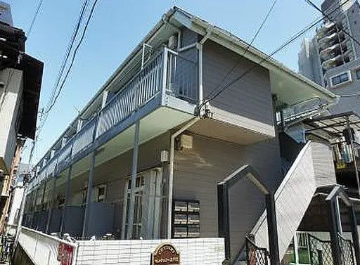 シャインハイム北千住の外観