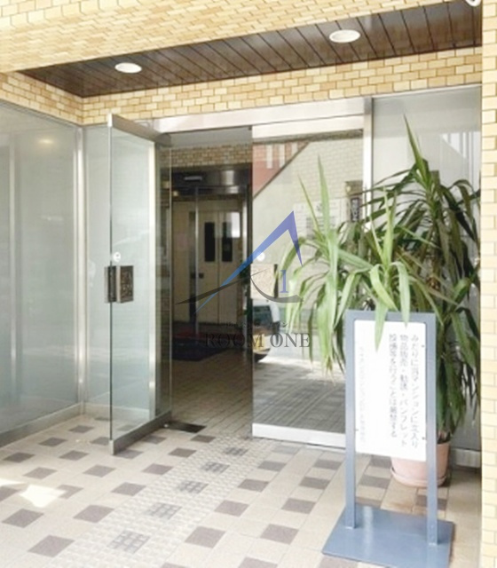 ライオンズマンション中野東のエントランス|エントランスです。
