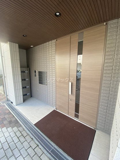 【エントランス】ララブレッザ芦屋翠ヶ丘