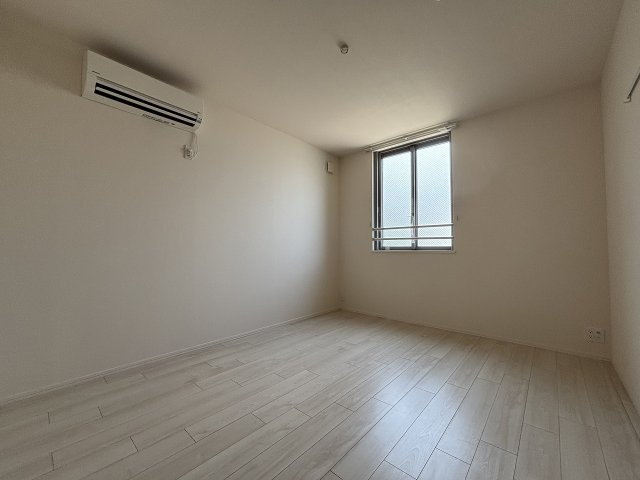 【寝室】ララブレッザ芦屋翠ヶ丘