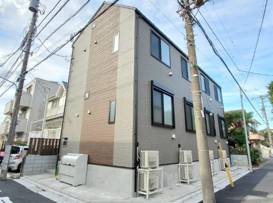 クレスト小岩の外観
