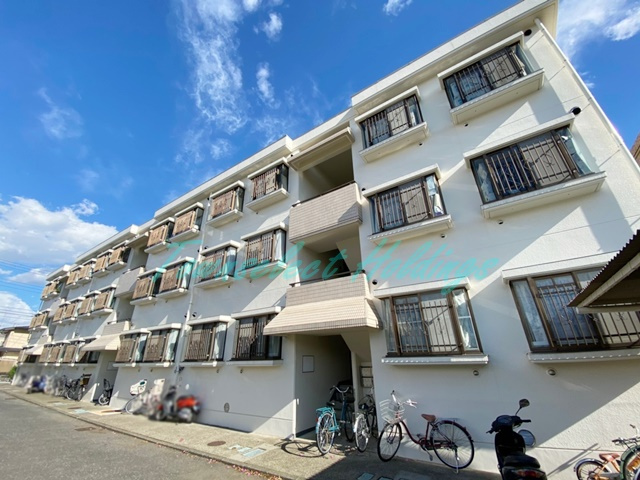 藤沢市湘南台４丁目の賃貸マンションの外観