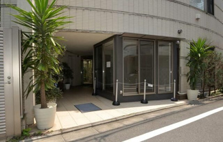【エントランス】