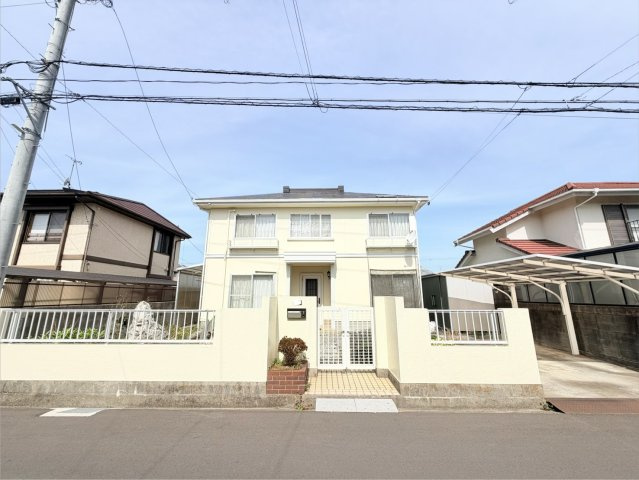 ☆選べる家具プレゼント☆松山市堀江町 4SLDK　リフォーム想定物件の外観|※駐車場が3台以上取れるよう、外構提案も行えます！