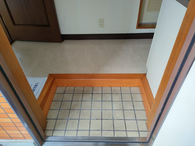 コーポ清水の玄関