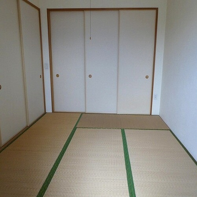 【居間・リビング】 | サーパス鴨宮 | 和室　約6.0畳　※前回募集時2019年2月の写真