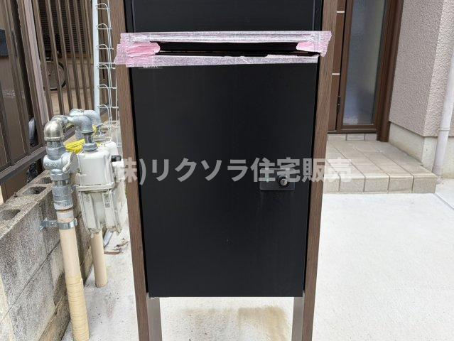 長尾元町7丁目　中古一戸建ての設備|宅配ボックス
■物件内覧・資金計画相談・住宅ローン相談、リフォーム相談、お問合せ受付中■
※当日・翌日のご内覧、ご相談はお電話でのお問合せがスムーズです！