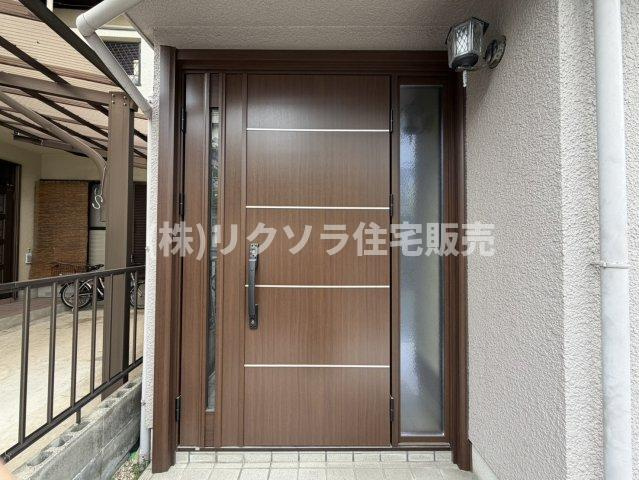 長尾元町7丁目　中古一戸建ての玄関|■物件内覧・資金計画相談・住宅ローン相談、リフォーム相談、お問合せ受付中■
※当日・翌日のご内覧、ご相談はお電話でのお問合せがスムーズです！