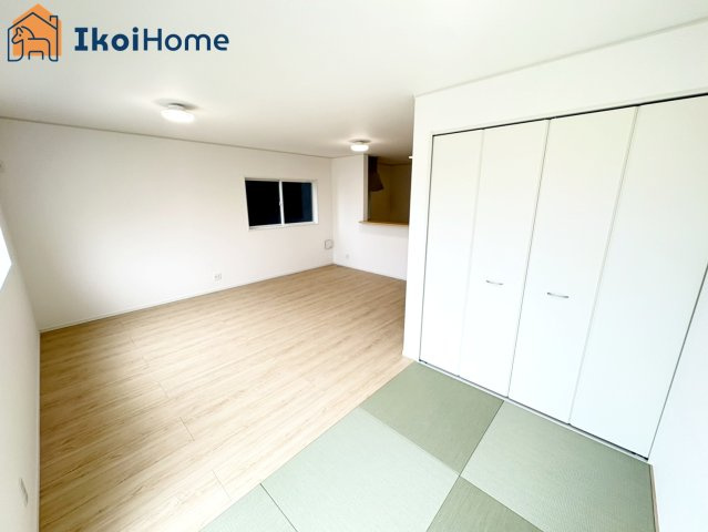 神戸市西区池上第4　新築戸建 全4棟 4号棟の内装|【ホームページに現地動画掲載中】●年中無休：当日予約可●収納スペース完備の便利な4.5帖の和室です