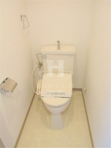 【トイレ】 | メインステージ赤羽北 | ゆったりとした空間のトイレです