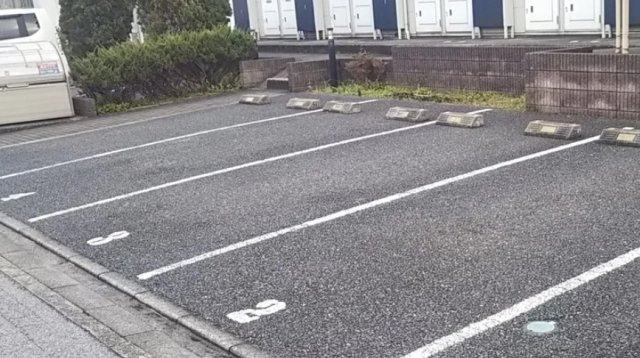 レオパレスＫＡＯＲＵの駐車場