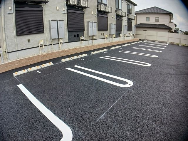 アイリス　　刈谷市の賃貸ならクラスホーム刈谷店の駐車場