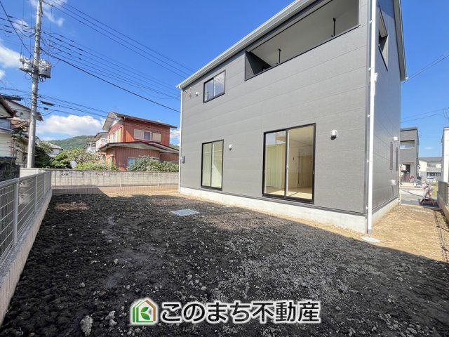 CRADLEGARDEN栃木市薗部町第14の庭|大きなお庭でご家族や友人を招いてＢＢＱもできますね！お子様の水遊びにもぴったりです☆