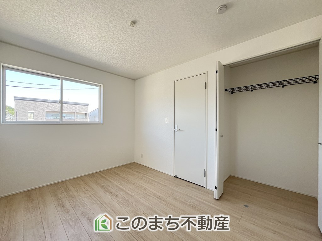 CRADLEGARDEN栃木市薗部町第14の収納|各居室に収納付で住みやすさにこだわっています♪