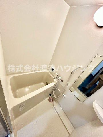 箕面市西小路4丁目テラスハウスの浴室