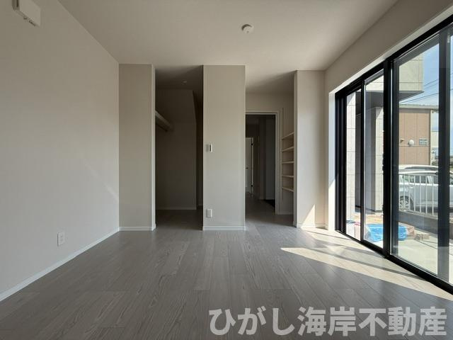 茅ケ崎市高田1丁目　新築戸建の洋室|6.8帖　洋室