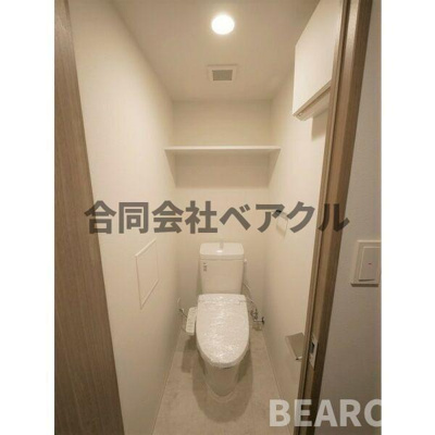 【トイレ】 | S-RESIDENCE京都竹田dormitory | ゆったりとした空間のトイレです