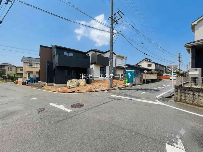 【前面道路含む現地写真】 | 東海市荒尾町奥曽山　１号棟【仲介手数料0円】