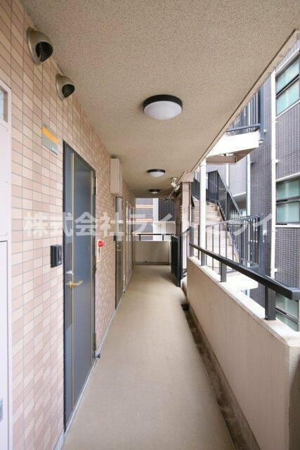 アクティブミレニアム江戸川橋のロビー| 