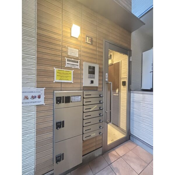 ハーモニーテラス児玉Ⅵ　名古屋市賃貸　仲介手数料無料のエントランス