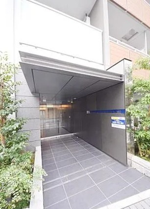 プラウドフラット板橋本町のエントランス