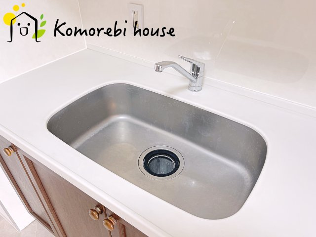 東建ニューハイツ北鴻巣のキッチン|コンパクトなキッチンで掃除もラクラク