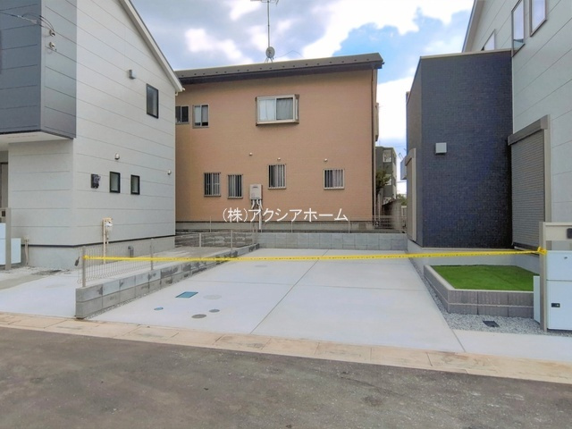 入間市東藤沢6丁目・全19棟　新築一戸建　5号棟の駐車場|2026年8月4日撮影